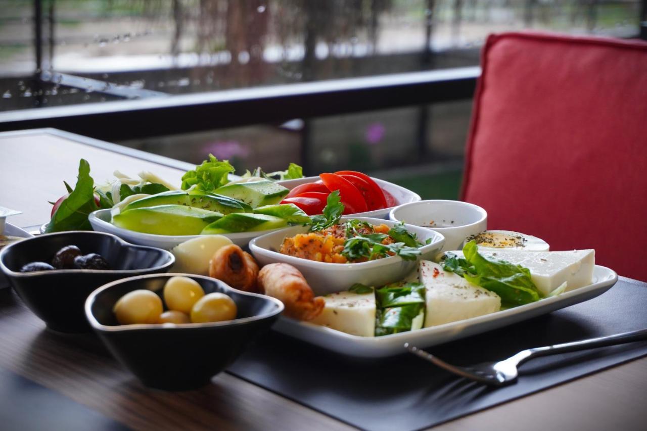 Reynabe Boutique Hotel 迪基利 外观 照片