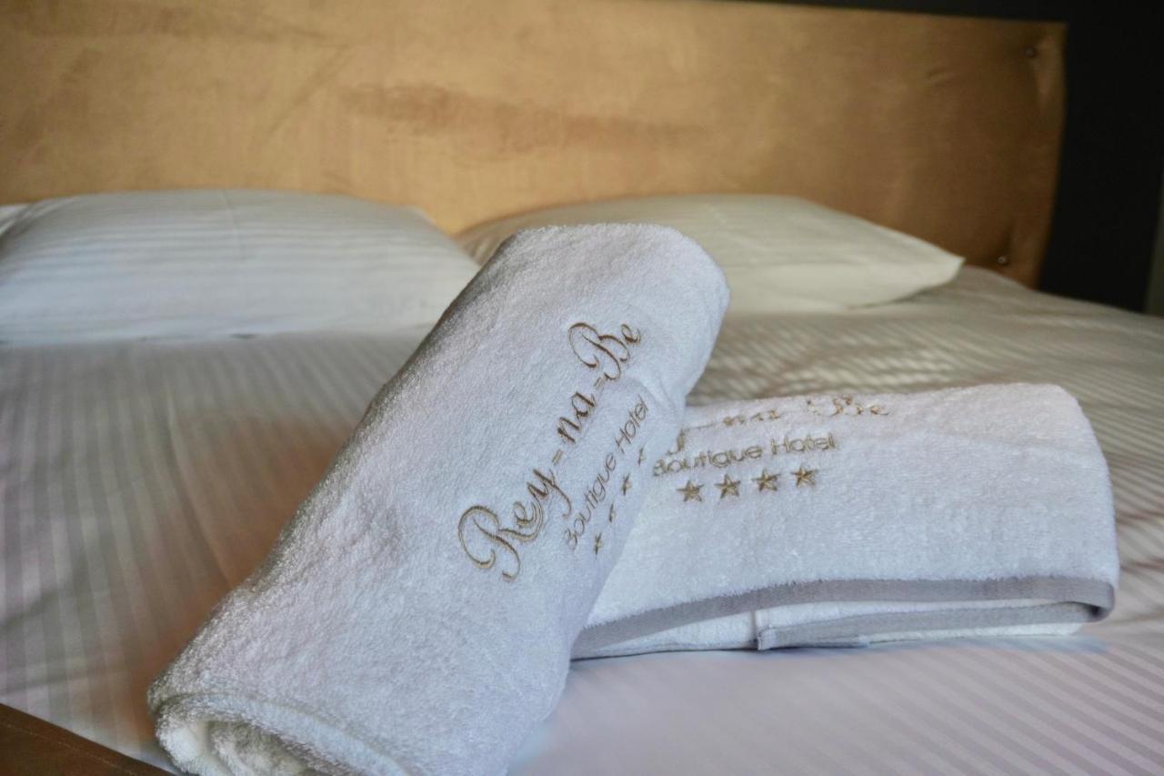 Reynabe Boutique Hotel 迪基利 外观 照片