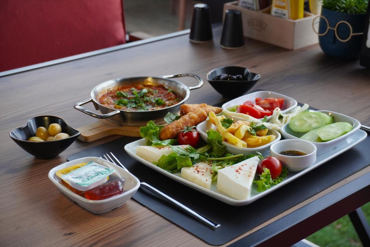 Reynabe Boutique Hotel 迪基利 外观 照片