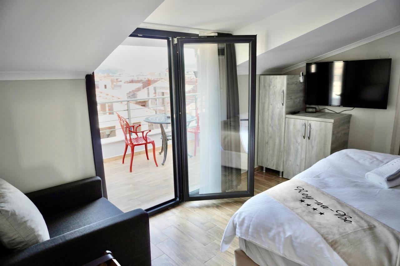 Reynabe Boutique Hotel 迪基利 外观 照片