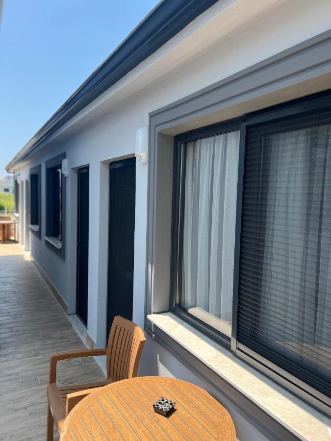 Reynabe Boutique Hotel 迪基利 外观 照片